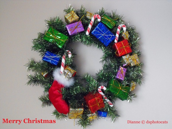 DSCF4491Merry Christmas Wreath