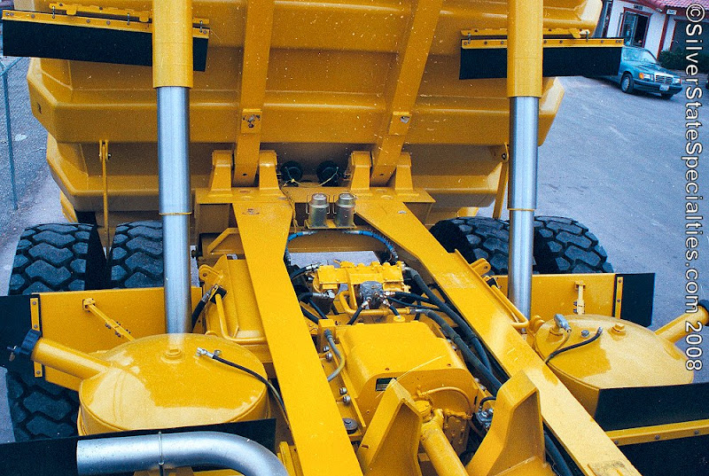 Payhauler350C_01h.jpg