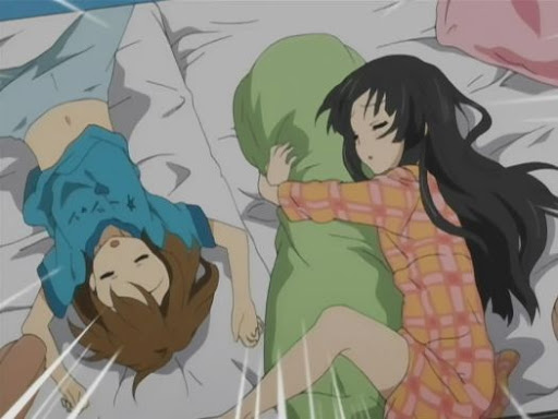 http://lh3.ggpht.com/_BX7rgghbmmw/SuYsk3GVplI/AAAAAAAAEgY/IzJyx-ICu9k/k-on-04-large-38.jpg