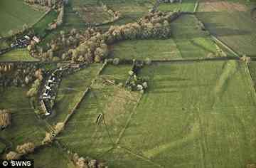 Archaeologists are due to begin digging at the 4,000 year old Marden Henge, in Wiltshire Archaeologists are due to begin digging at the 4,000 year old Marden Henge, in Wiltshire