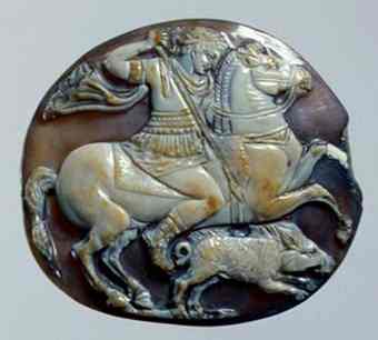 Alexander hunting a wild boar, cameo, sardonyx, Italy, 1st century AD; dimensions: 2 x 2.2 cm. Collection State Hermitage Museum, inv no Zh.18