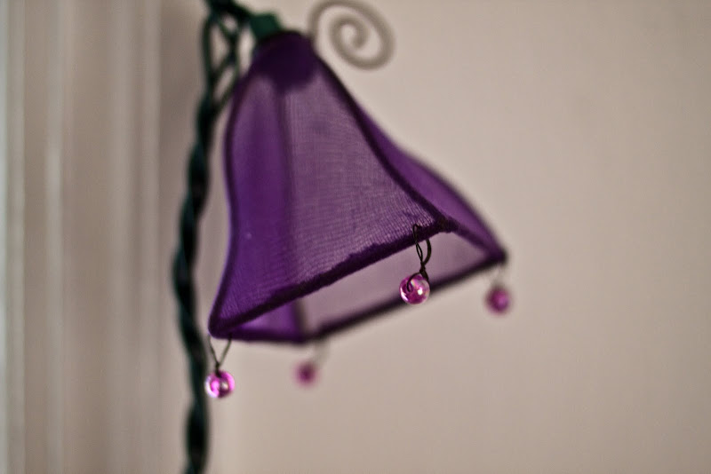 IMAGE: http://lh3.ggpht.com/_BfL0yCQSUnQ/S1JMu365YzI/AAAAAAAAL3A/sHtHZOzRbcc/s800/IMG_0312-RtoJ.jpg