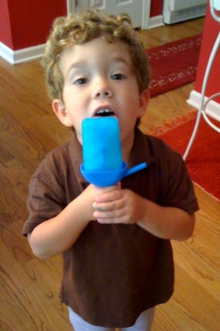 [bluepopsicles5.jpg]