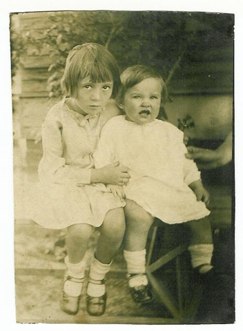 [Mildred with Pat[4].jpg]