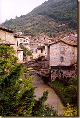 Gubio.jpg (1) Gubio.jpg (1)