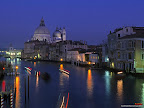 Click to view NIGHT + CITY + 1600x1200 Wallpaper [city 18 1600x1200px.jpg] in bigger size