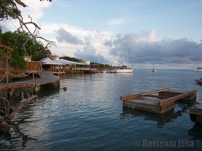 [grenada_true_blue1[3].jpg]