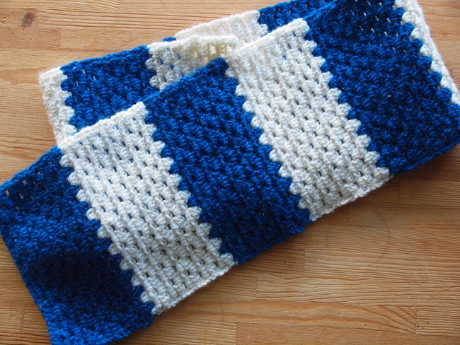 the mini scarf that became a dashboard cover