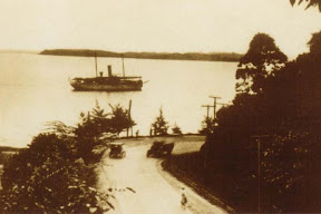 Menuju Pelabuhan Semayang; 1926.jpg