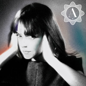alizée une enfant du siècle les collines