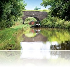 Canal Boat Breaks Cheshire Ring