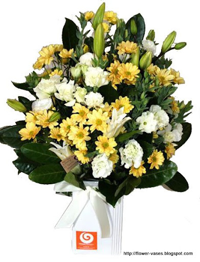 Flower vases:flower-10723