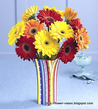 Flower vases:vases-10726