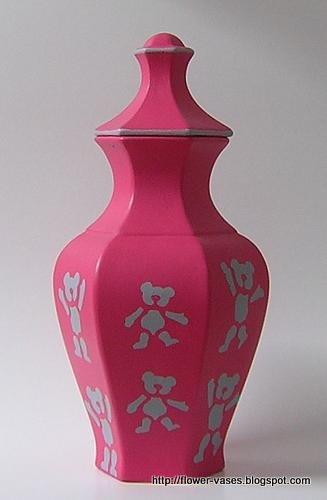 Flower vases:vases-10466
