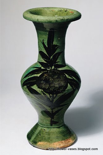 Flower vases:flower-10615