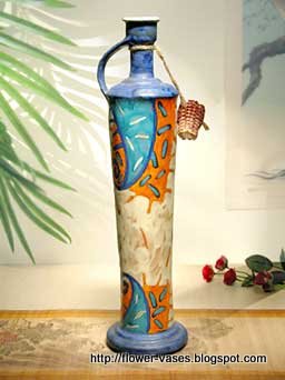 Flower vases:vases-12431