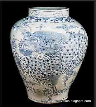 Flower vases:vases-11807