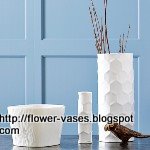 Flower vases:flower-11084