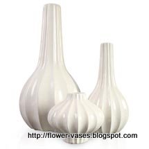 Flower vases:flower-11095