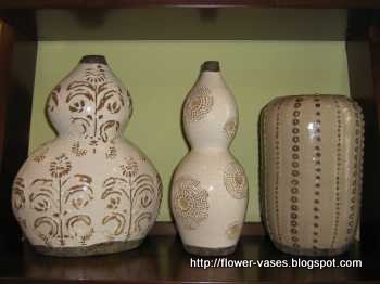 Flower vases:flower-10572