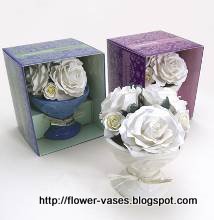 Flower vases:Logo12415