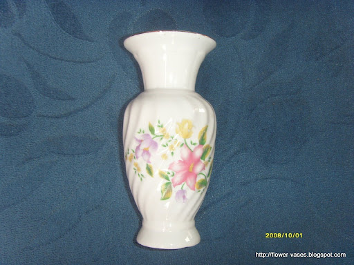 Flower vases:flower-11178