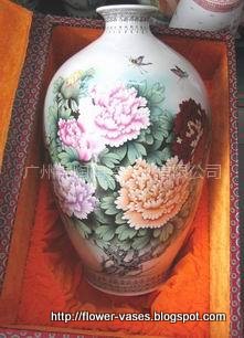 Flower vases:vases-11297