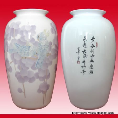 Flower vases:vases-12282