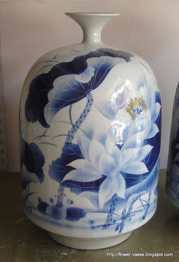 Flower vases:flower-12566