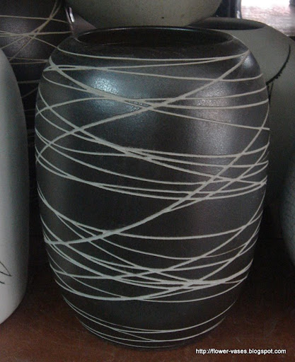 Flower vases:vases-12713