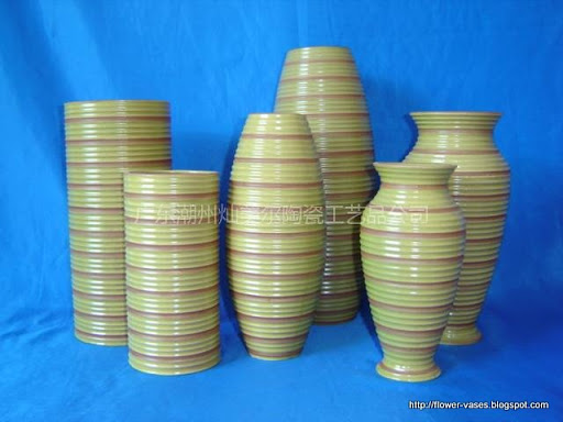 Flower vases:vases-12871