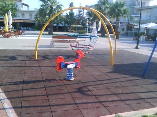 http://lh3.ggpht.com/_C75SDDtA-WU/TKWzJwxeqsI/AAAAAAAAAdE/nQYlFVOfjcs/DSC00125.JPG