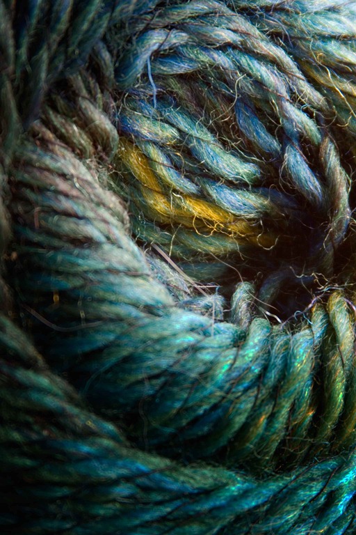 [ball-of-yarn-43.jpg]