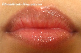 nivea natural volume lip swatch, by bitsandtreats