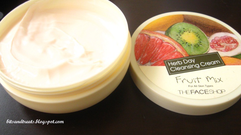 [the face shop herb day cleansing cream. by bitsandtreats[5].jpg]