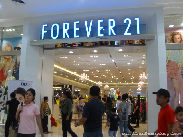 [Forever21 at SM Makati, by bitsandtreats[11].jpg]