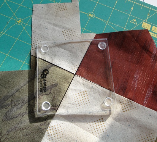 [pinwheel quilt cut 1[5].jpg]