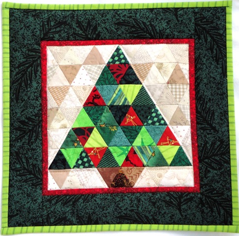 [Christmas Tree Mini Quilt[3].jpg]