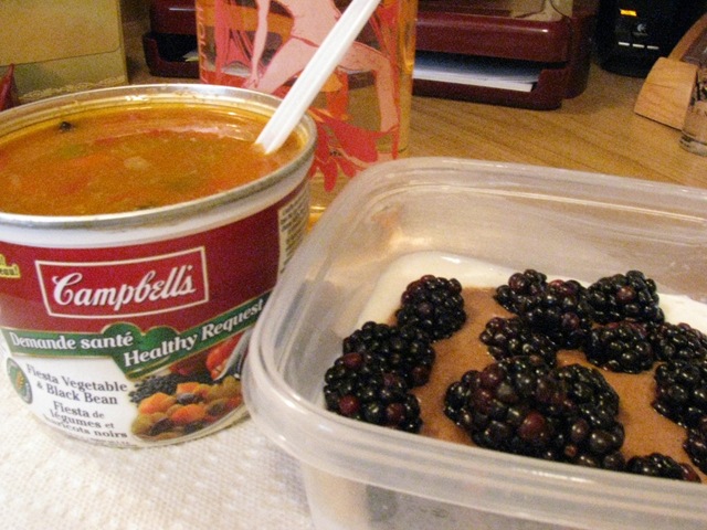 [fiestavegebeansoup&yogurt[11].jpg]