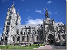 240px-Basilica_Quito1