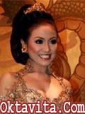 Foto Pre Wedding Virnie Ismail dan Ferry Indra Yuda