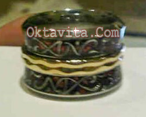 Resin Unique Jewelry Box (Wedding Design) Resin Unique Jewelry Box (Wedding Design)