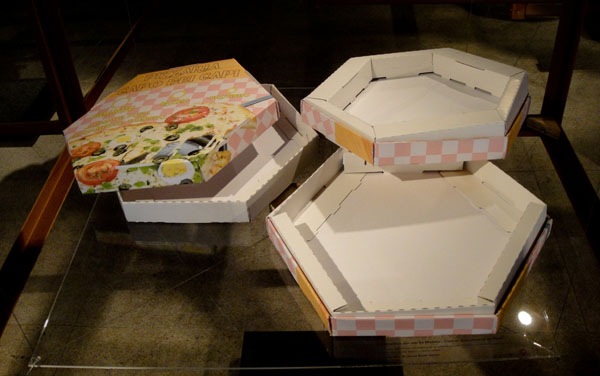 [Caixas de pizza[5].jpg]