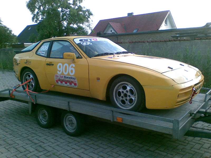 www.porscheforum.nl | • Toon onderwerp - Porsche 944 Basic Cup racer te  koop VERKOCHT!
