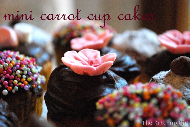 [mini carrot cup cakes[9].jpg]