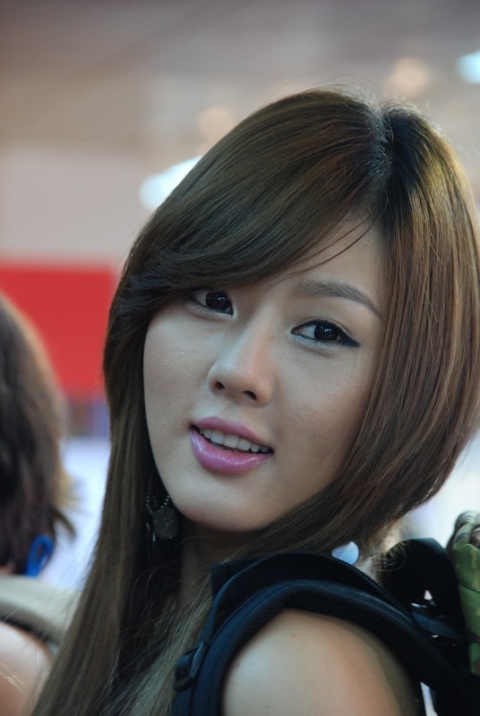 美眉日报 a3769219 s P&E 2009 展会美女模特
