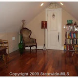 18 Phelps Rd, Middletown, RI
