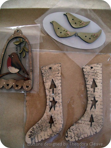 [Theodora Cleave buttons[13].jpg]