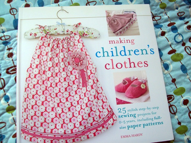 [making childrens clothes book[5].jpg]