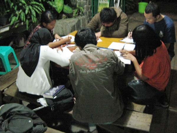 [melukisperasaan4.jpg]